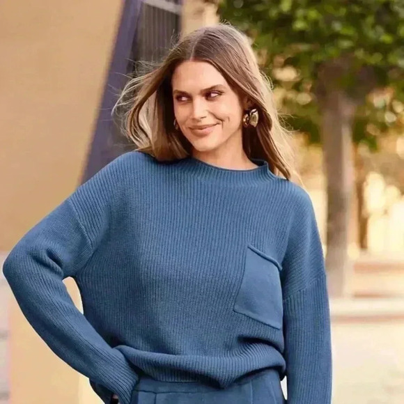 Women's Winter 2 Piece Sweater Set Casual Pullover + Short - Picture 4 of 8